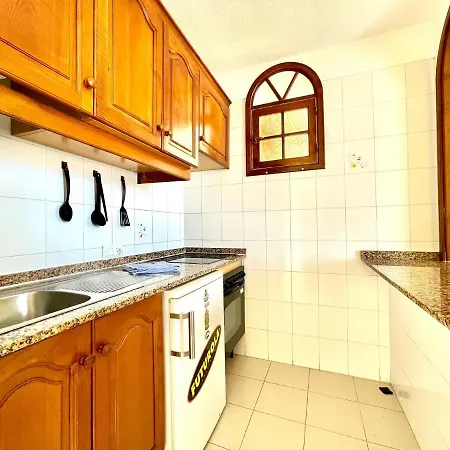 Cozy One Bedroom Apartment, Wifi,Ocean View,Tenerife Lägenhet *