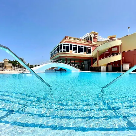 Cozy One Bedroom Apartment, Wifi,Ocean View,Tenerife Apartment *