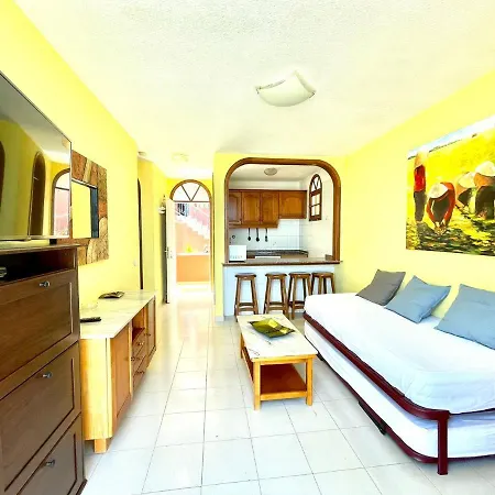 Cozy One Bedroom Apartment, Wifi,Ocean View,Tenerife Lägenhet *
