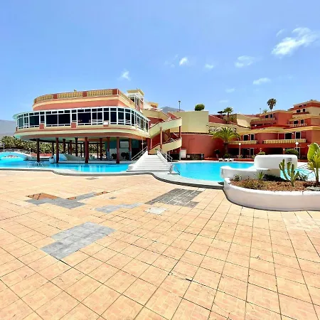 Cozy One Bedroom Apartment, Wifi,Ocean View,Tenerife Lägenhet *