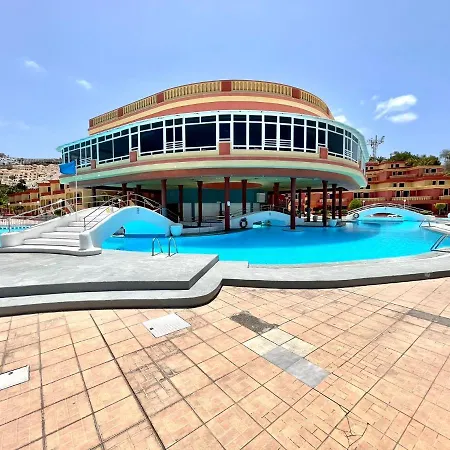 Cozy One Bedroom Apartment, Wifi,Ocean View,Tenerife Apartment *