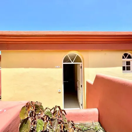 Cozy One Bedroom Apartment, Wifi,Ocean View,Tenerife Apartment *