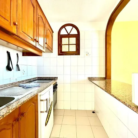 Cozy One Bedroom Apartment, Wifi,Ocean View,Tenerife Lägenhet *